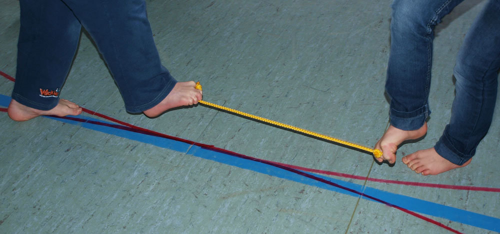 Kinderfüsse ziehen Seil , Gimnastika za dječijih stopala Kinderfüsse ziehen Seil , Gimnastika za dječijih stopala